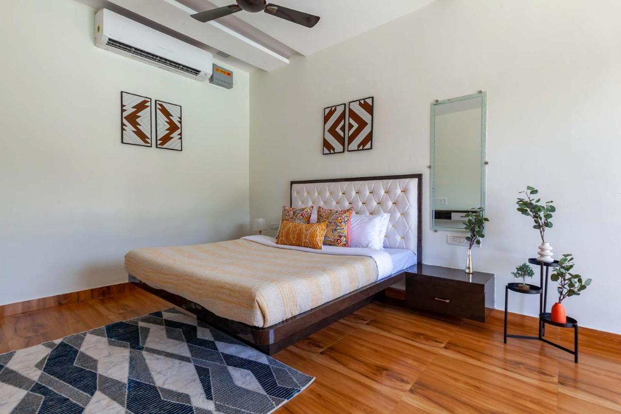 Natures Odyssey By Stayvista - Amidst Lush Greenery With Outdoor Pool And Indoor Activities Chinchavli Eksteriør billede